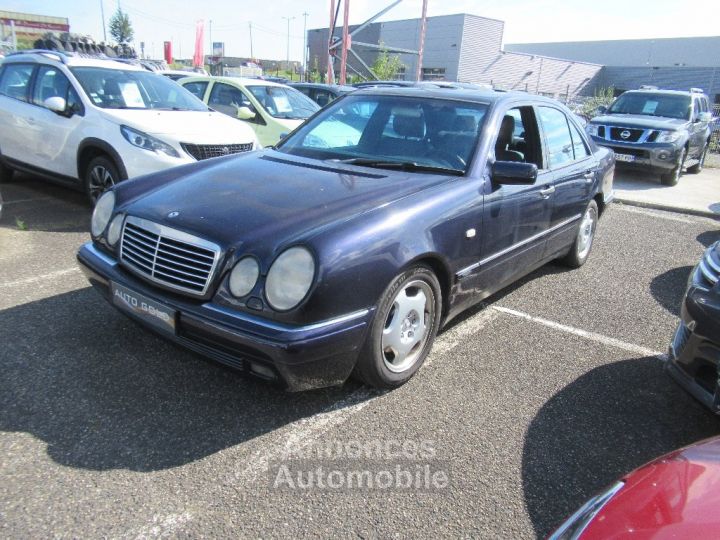 Mercedes Classe E 300 TD BVA - 1