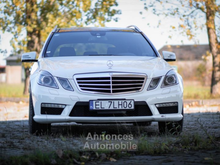 Mercedes Classe E Class estate 63 amg 212 5461 cc 517 BHP - 8