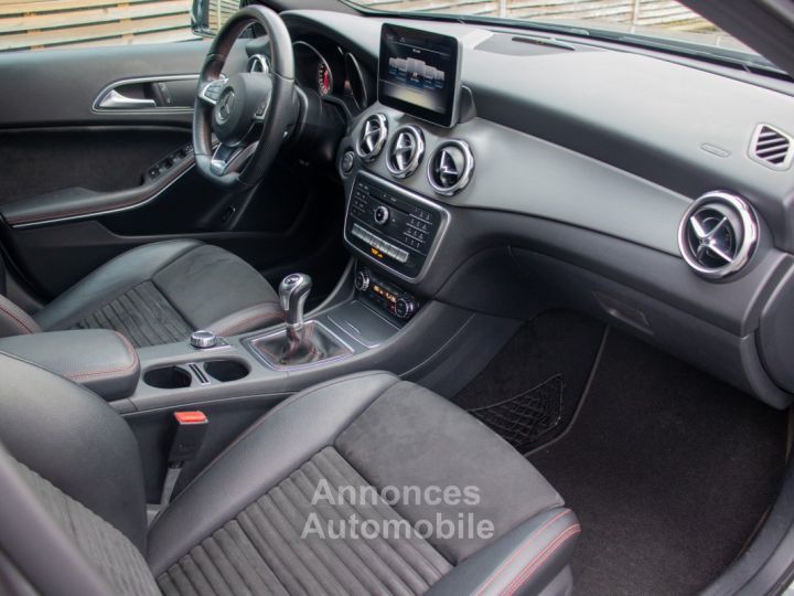 Mercedes Classe GLA 180 AMG-PACK Benzine - 1STE EIGENAAR - HISTORIEK - SPORTZETELS - ZETELVERWARMING - CAMERA - XENON - ISOFIX - 14