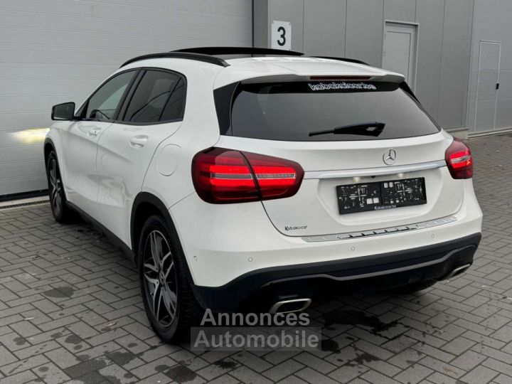 Mercedes Classe GLA 180 Business Solution PACK SPORT -- GARANTIE 12 MOIS - 4