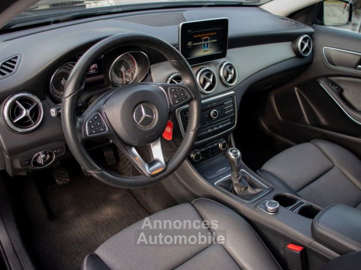 Mercedes Classe GLA 180 d - PARKEERCAMERA - NAVIGATIE - AIRCO - STIJL PAKKET - ZETELVERWARMING - EURO 6B - 3