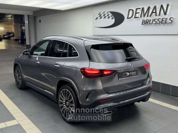 Mercedes Classe GLA 200 AMG Line - 3