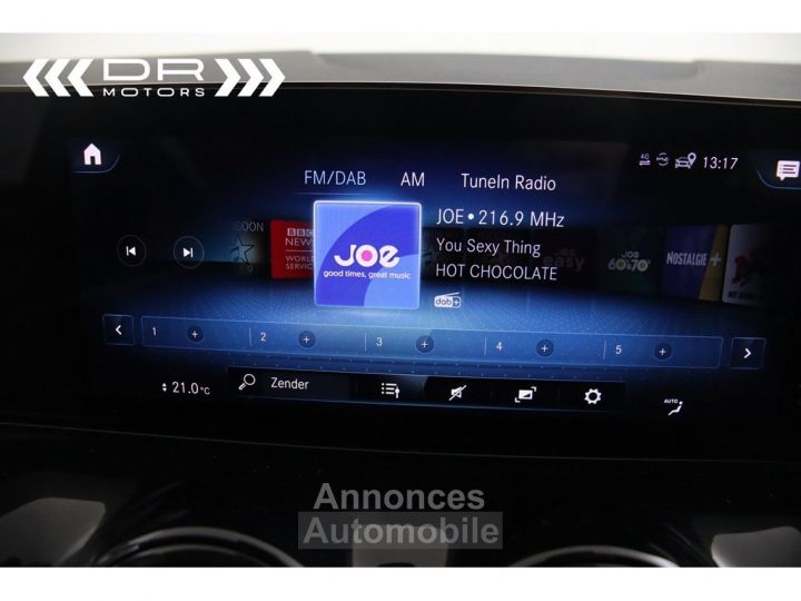 Mercedes Classe GLA 200 D 7 GTRONIC BUSINESS SOLUTION - NAVI WIDESCREEN - 19