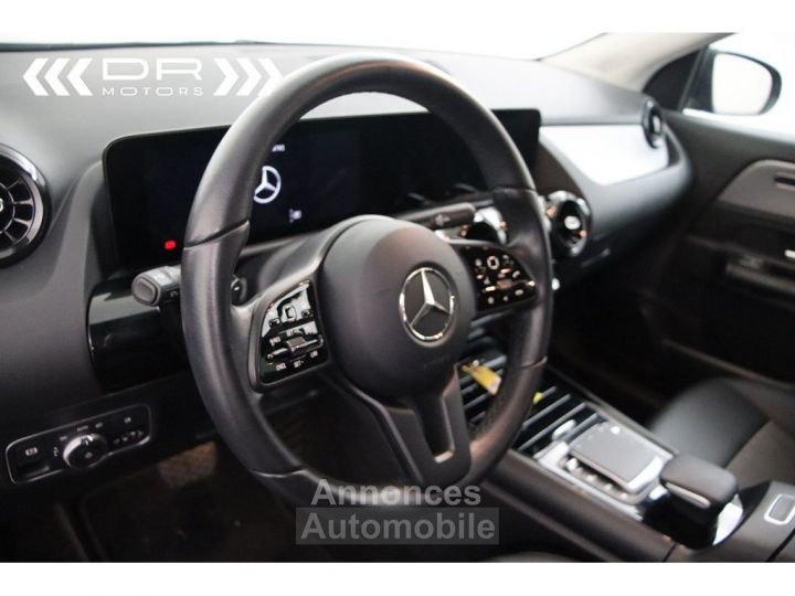 Mercedes Classe GLA 200 D 7 GTRONIC BUSINESS SOLUTION - NAVI WIDESCREEN - 33