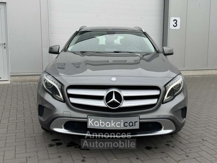 Mercedes Classe GLA 200 ETAT SHOW ROOM GARANTIE 12 MOIS - 2