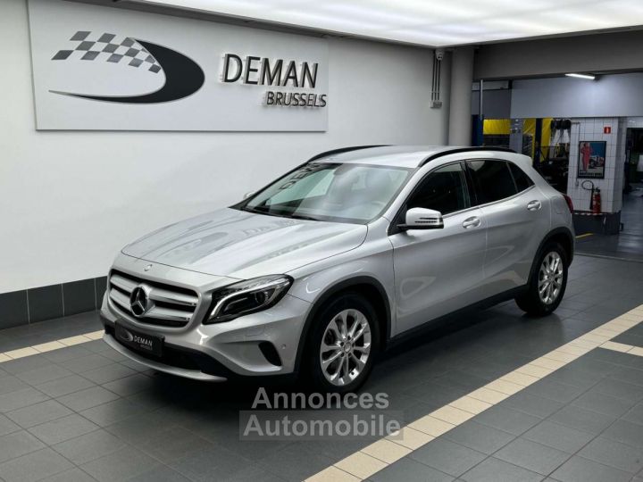 Mercedes Classe GLA 200 Finition Style Boîte Auto- Caméra - 1