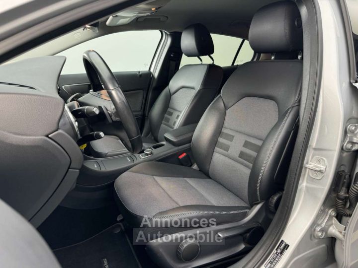 Mercedes Classe GLA 200 Finition Style Boîte Auto- Caméra - 8