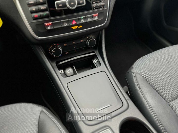 Mercedes Classe GLA 200 Finition Style Boîte Auto- Caméra - 20