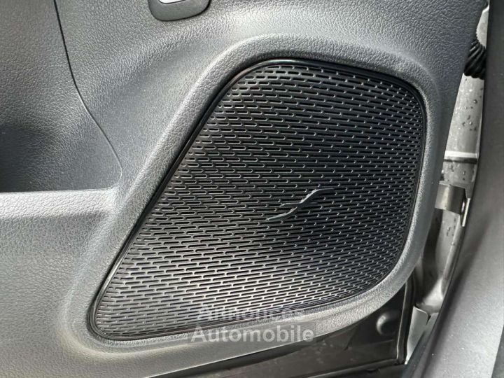 Mercedes Classe GLA 200 i Automatique Pack-AMG FULL LED NEW MODEL - 13