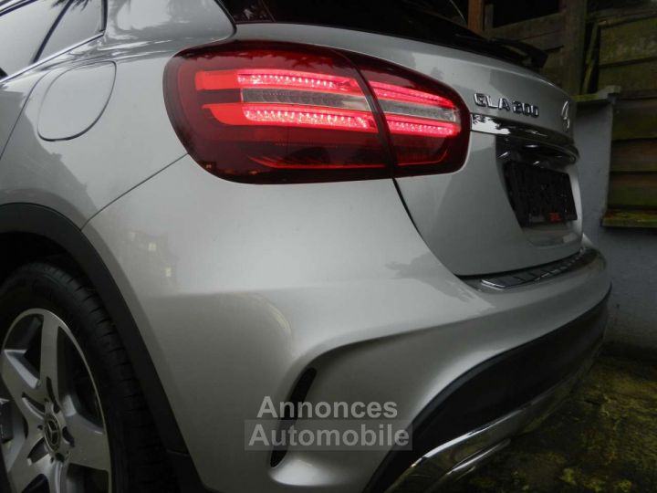 Mercedes Classe GLA 200 Pack AMG Sport line (FULL LED NAVI CAMERA ECT° - 11
