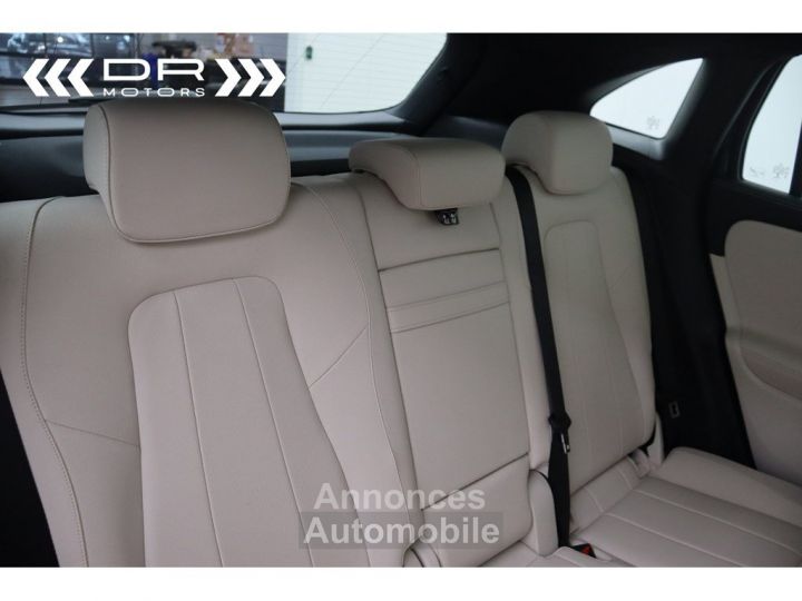 Mercedes Classe GLA 250 7 GTRONIC LUXURY LINE - LEDER NAVI DAB PANODAK MIRROR LINK - 14