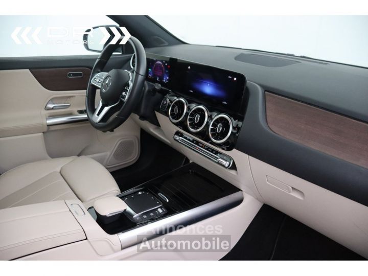 Mercedes Classe GLA 250 7 GTRONIC LUXURY LINE - LEDER NAVI DAB PANODAK MIRROR LINK - 15