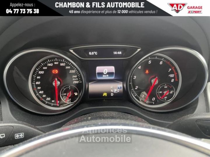 Mercedes Classe GLA BENZ 200 7-G DCT Fascination + Pack AMG line + Toit ouvrant - 16