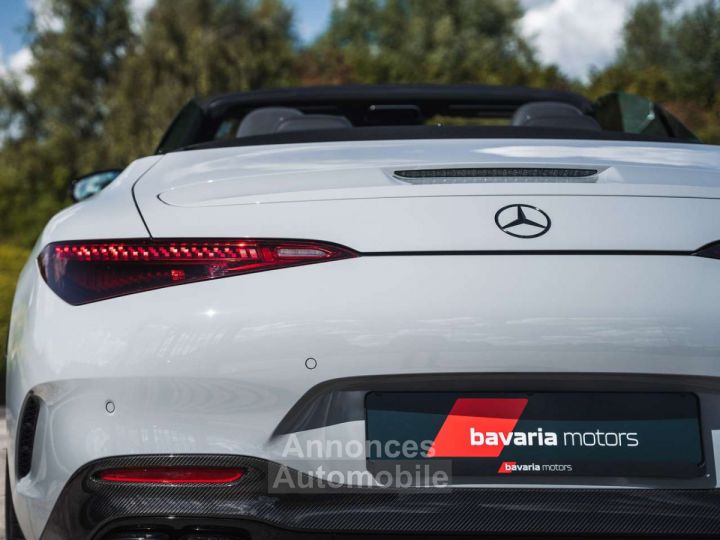 Mercedes SL 63 AMG 4MATIC+ Roadster Carbon Exterior Burmester - 13