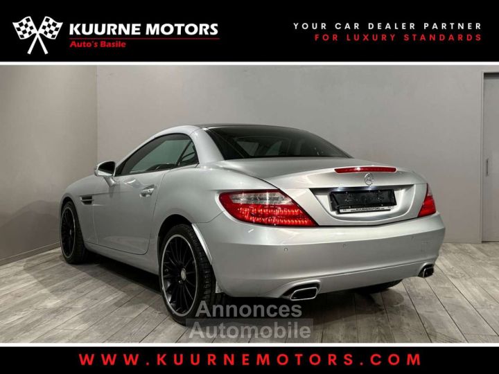 Mercedes SLK 200 Aut. Alu18-Leder-Xenon-VerwZet-Pano - 2