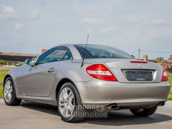 Mercedes SLK 200 Kompressor - HISTORIEK - LEDER - PARKEERSENSOR - AIRCO - 9