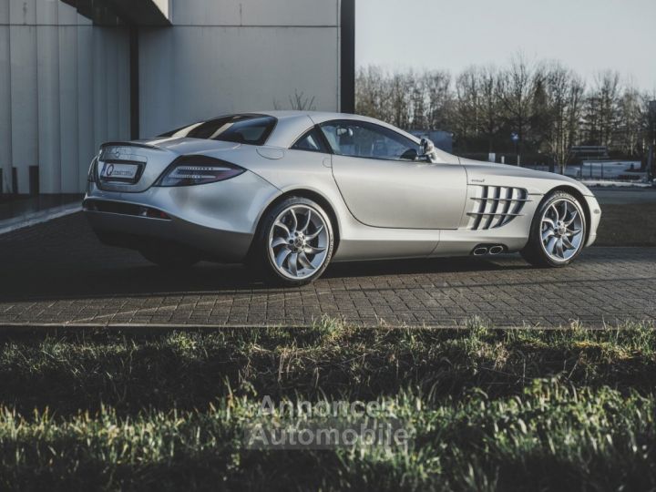 Mercedes SLR McLaren - 7