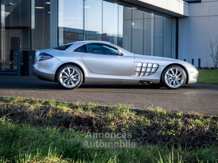 Mercedes SLR McLaren - 14