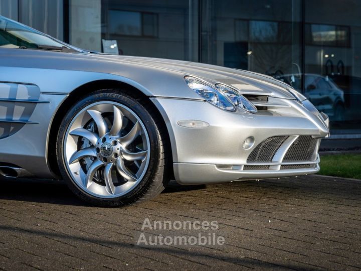 Mercedes SLR McLaren - 23