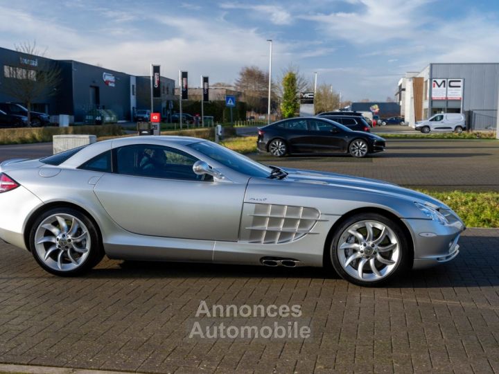 Mercedes SLR McLaren - 63