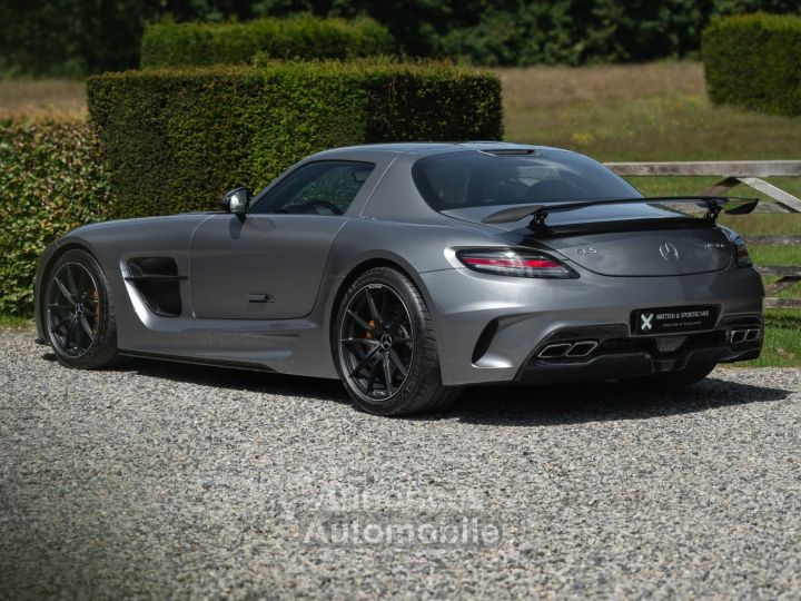 Mercedes SLS Black Séries - 17