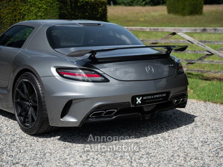 Mercedes SLS Black Séries - 18