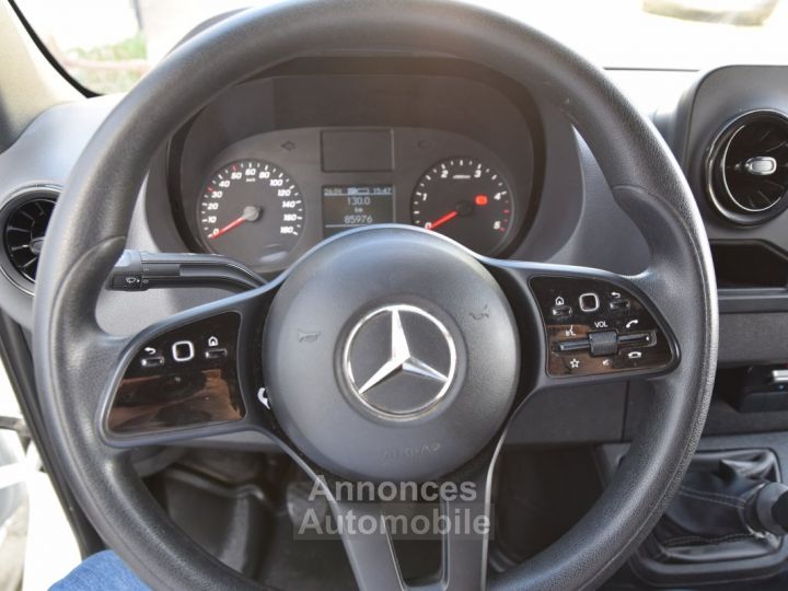 Mercedes Sprinter 300 2.2 CDi SWB L1H1 - 14