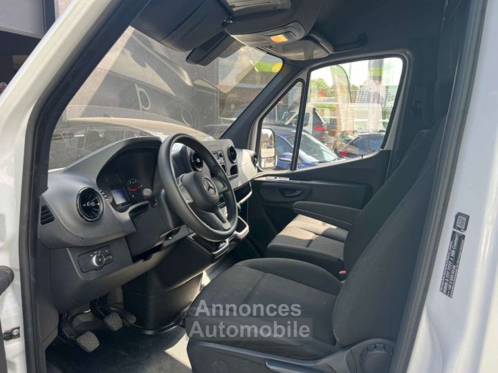 Mercedes Sprinter 315CDi L2 H2 3 Zit Uitbekleed - 4