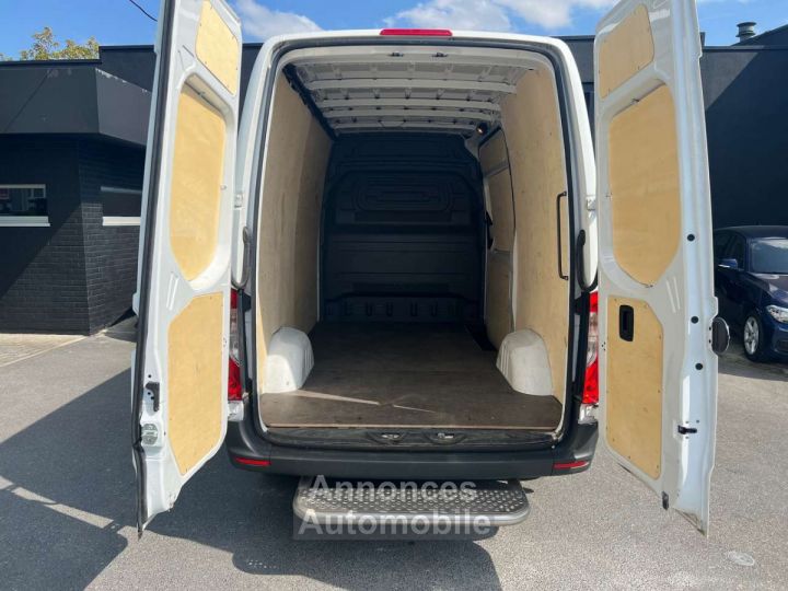 Mercedes Sprinter 315CDi L2 H2 3 Zit Uitbekleed - 11