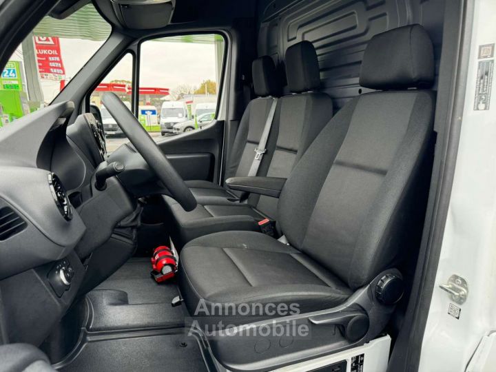 Mercedes Sprinter 315CDi L3 H3 3 Zit Uitbekleed - 9