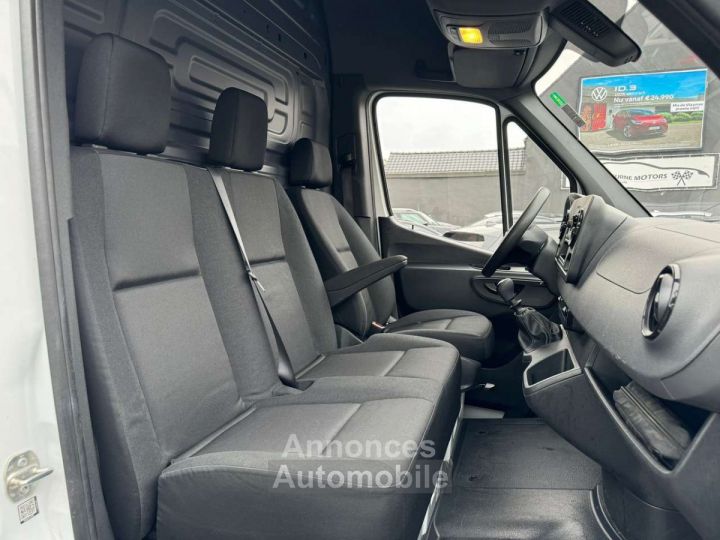 Mercedes Sprinter 315CDi L3 H3 3 Zit Uitbekleed - 10