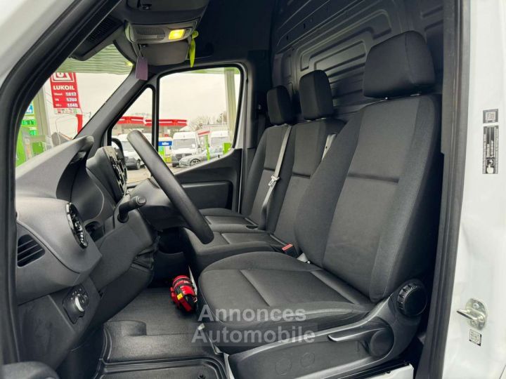 Mercedes Sprinter 315CDi L3 H3 3 Zit Uitbekleed - 9