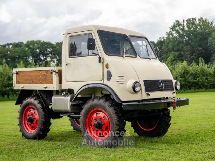 Mercedes Unimog Benz  type 401 - 10