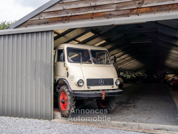 Mercedes Unimog Benz  type 401 - 43