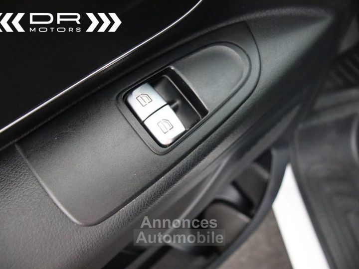 Mercedes Vito 110 CDI MIXTO 6PL LICHTE VRACHT - NAVI BLUETOOTH 24789,25€ BTW EXCL - 37