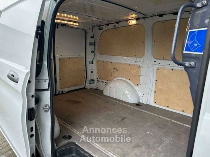 Mercedes Vito 114d L2 - PDC - Trekhaak - Airco - 270° deuren - 13