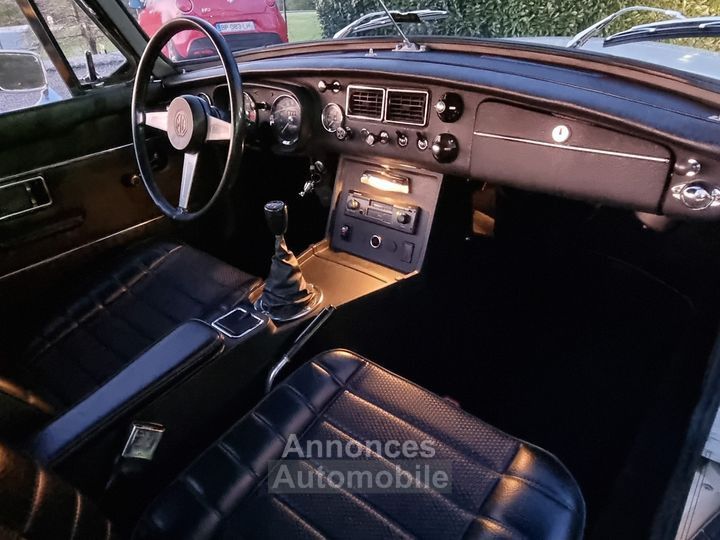 MG MGB B Cabriolet 1974 - 3