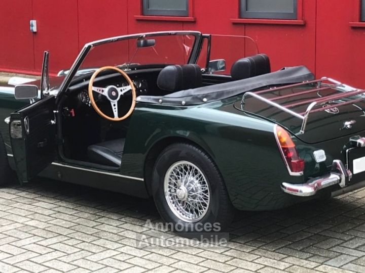 MG Midget MG 1275 restauré - 2