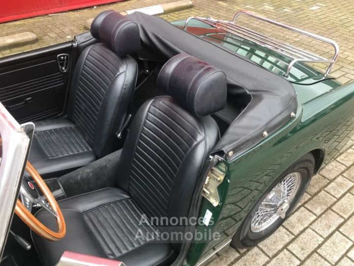 MG Midget MG 1275 restauré - 4