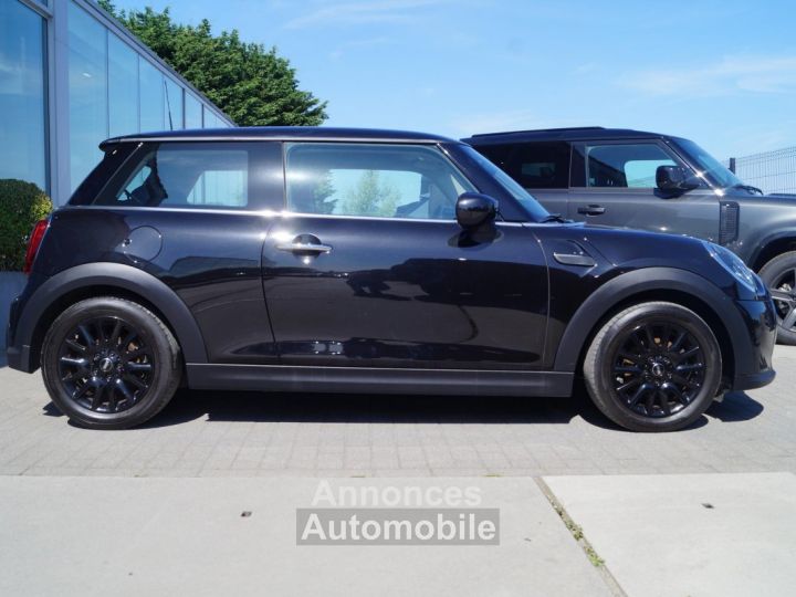 Mini Cooper 1.5i ONE AUTOMAAT Carplay FullLED PDC Black - 3