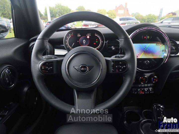 Mini Cooper AUT 5-DEUR NAVI BLACK PACK APPLE CARPLAY - 21