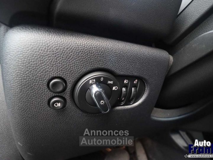 Mini Cooper AUT 5-DEUR NAVI BLACK PCK APPLE SPORTSTL - 24