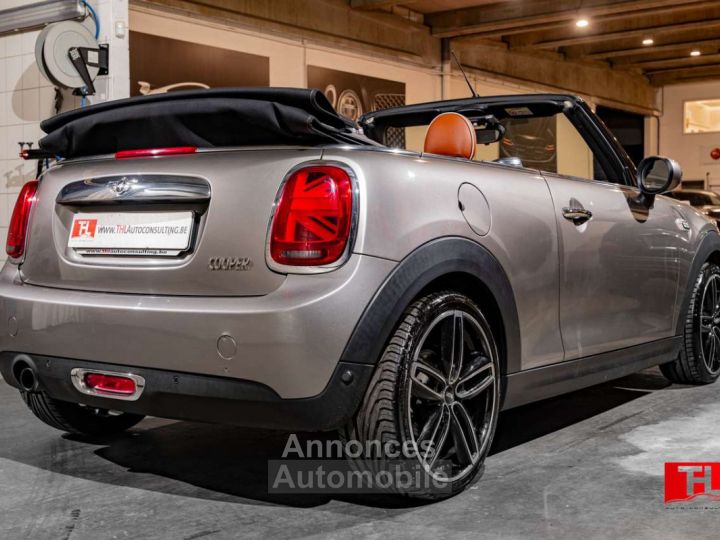 Mini Cooper Cabrio 1.5 Sport Pack-Leather-18 JCW - 4