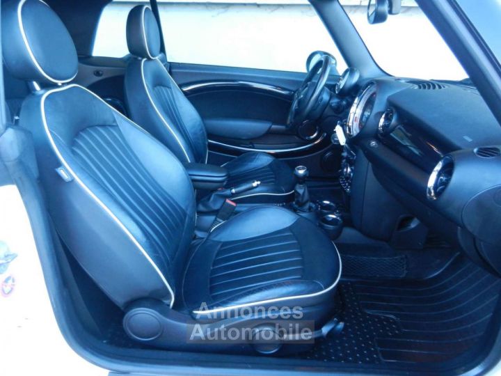 Mini Cooper Cabrio 1.6i Pack Sport (navi Cuir Clim Ect) - 12
