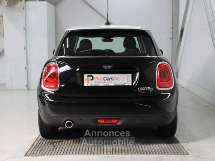 Mini Cooper D 1.5 ~ Airco PDC Top Deal - 5