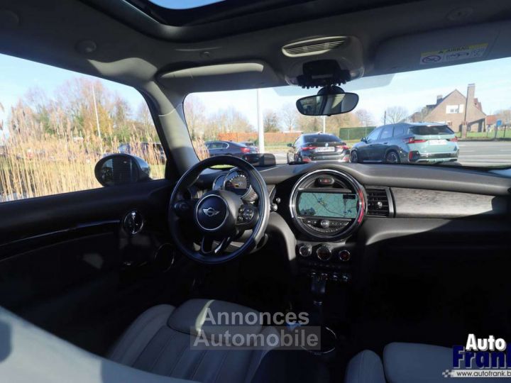 Mini Cooper D AUT NAVI LEDER PANO -HUD PDC A - 20