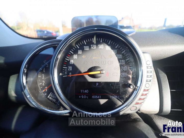 Mini Cooper D AUT NAVI LEDER PANO -HUD PDC A - 25