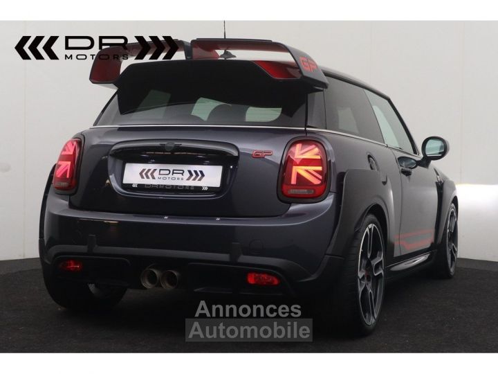 Mini Cooper GP - 1 Owner Only 8.567km! Belgian car NAVI No 1532 of 3000 - 5