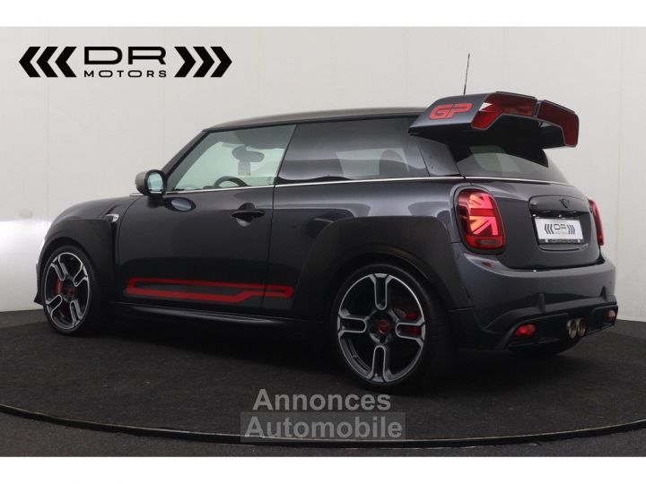 Mini Cooper GP - 1 Owner Only 8.567km! Belgian car NAVI No 1532 of 3000 - 6