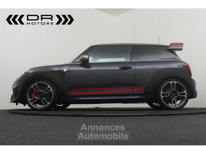 Mini Cooper GP - 1 Owner Only 8.567km! Belgian car NAVI No 1532 of 3000 - 7